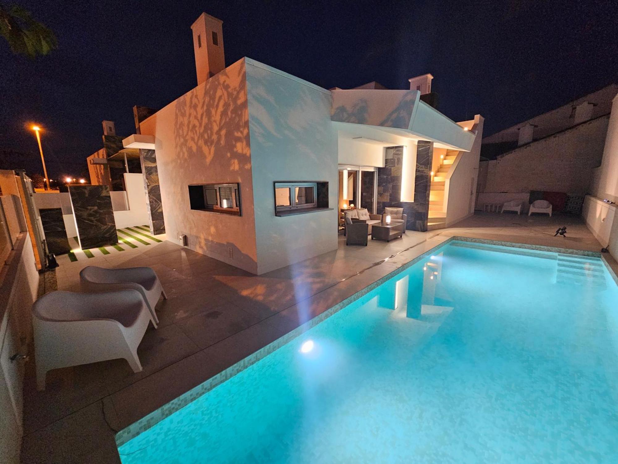 Casa Louise Villa *